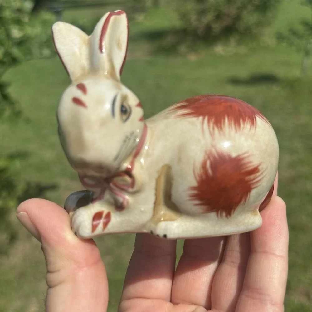 Staffordshire Style Bunny Rabbit Small Porcelain Figurine 4